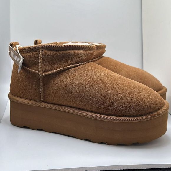 CUSHIONAIRE Women's Genuine Suede pull on platform boot +Memory Foam 10 CHESTNUT - Picture 1 of 7